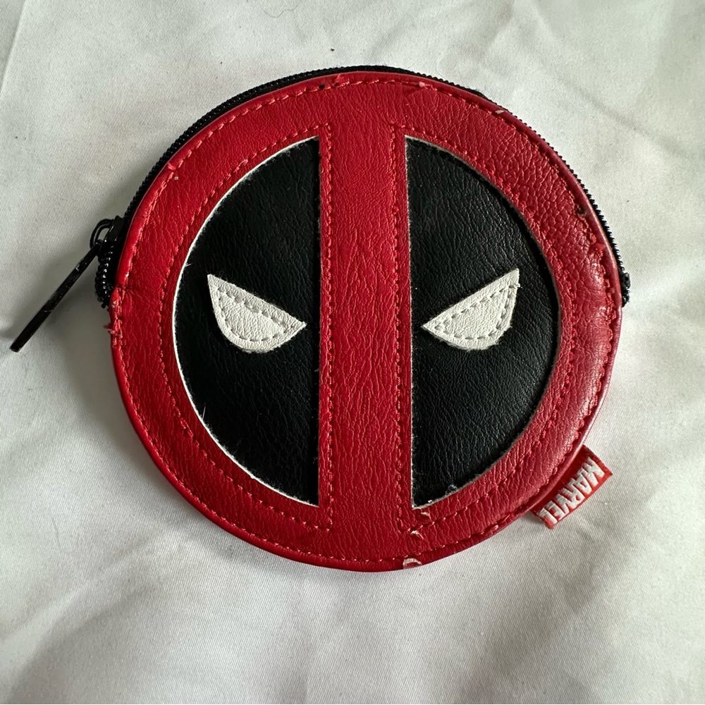 Marvel Deadpool Red and Black Coin Pouch